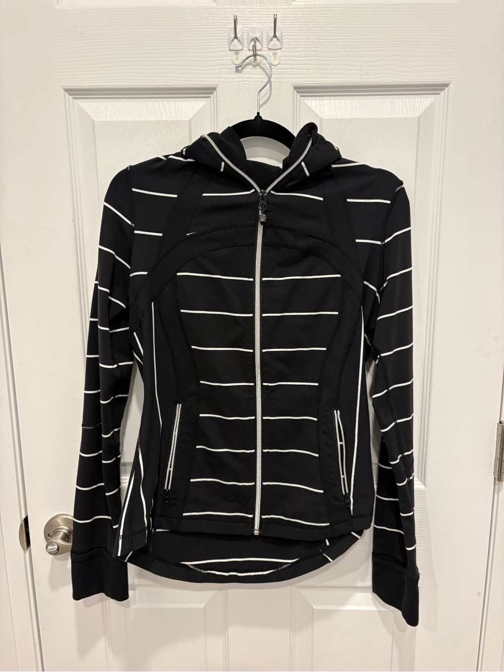 Lululemon Black & White Striped Hooded Zip-Up Jacket - Women #1285